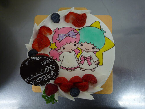 ケーキあとりえChihiroのキャラクターケーキ