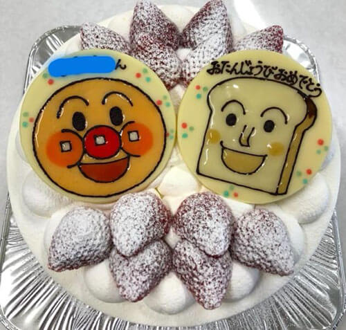 パティスリーモンレーヴのキャラクターケーキ